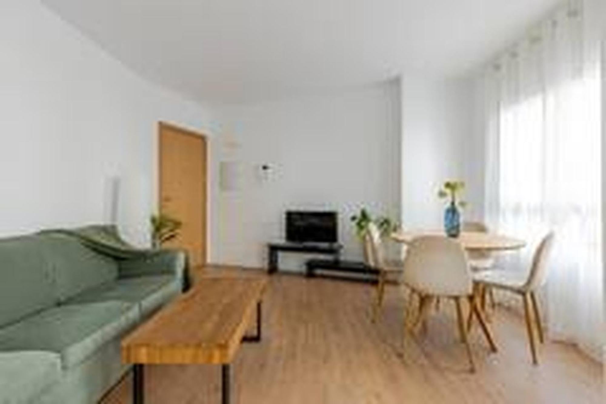 Apartamentos Nuevo Con Aire Y Wifi Águilas Exteriör bild