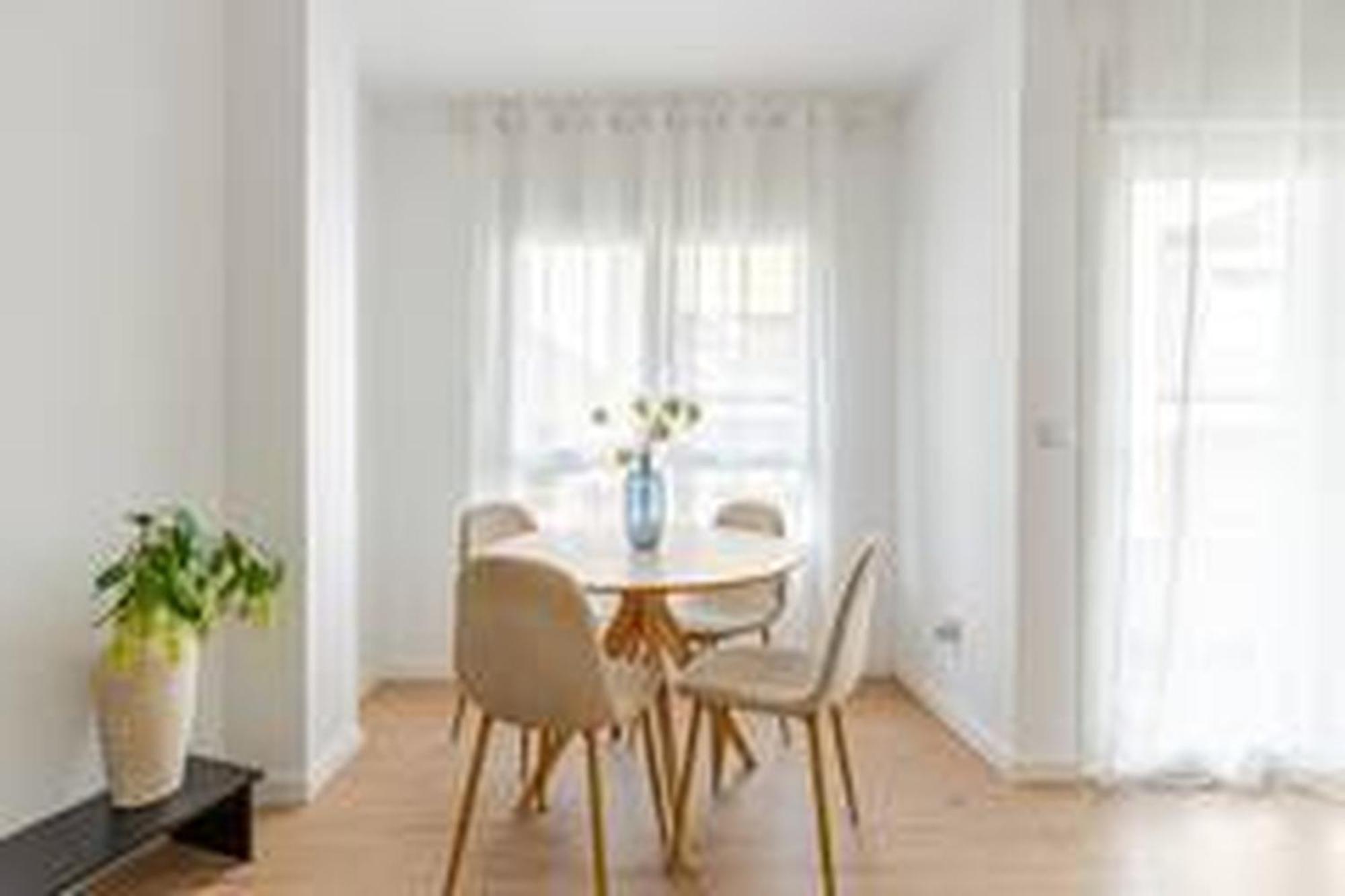 Apartamentos Nuevo Con Aire Y Wifi Águilas Exteriör bild